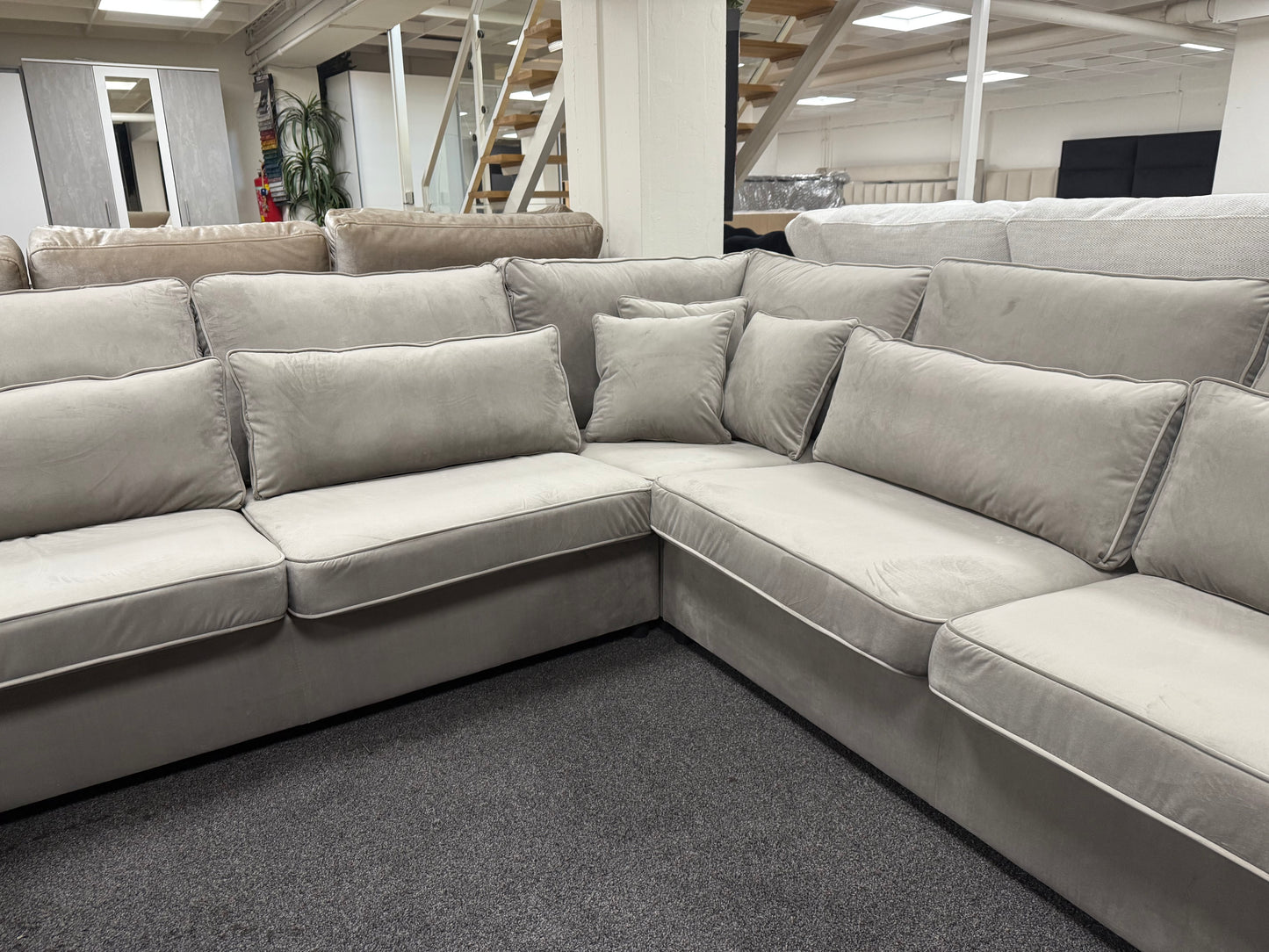 Costa XXL U-vorm Hoekbank - Taupe velvet