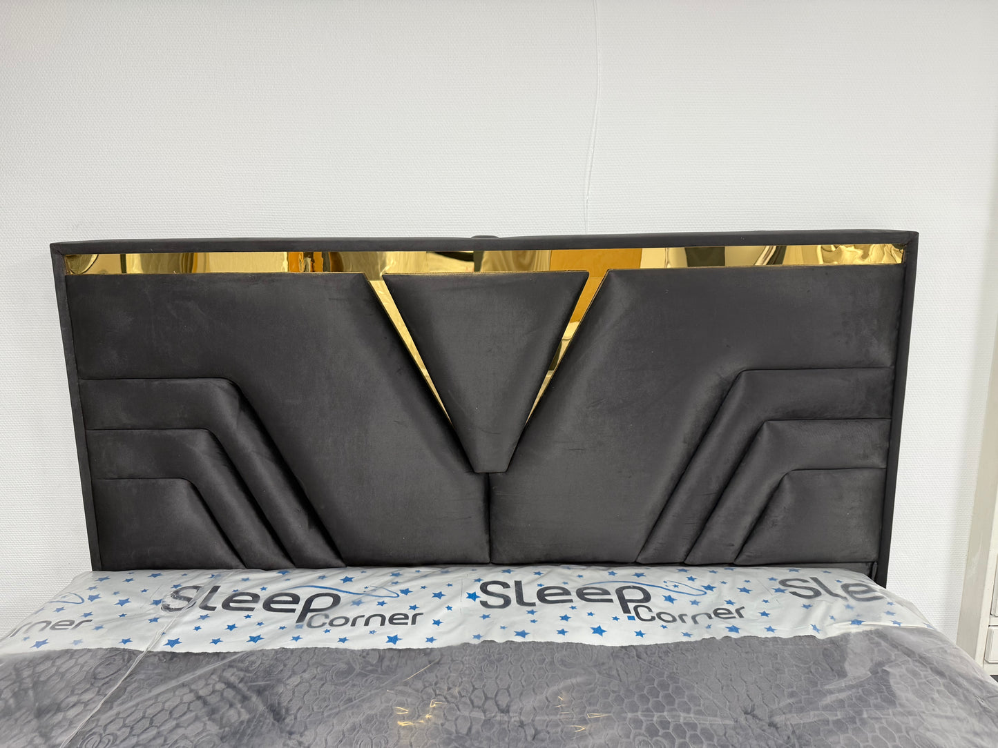 Aytac Boxspring met opbergruimte - Antraciet velvet