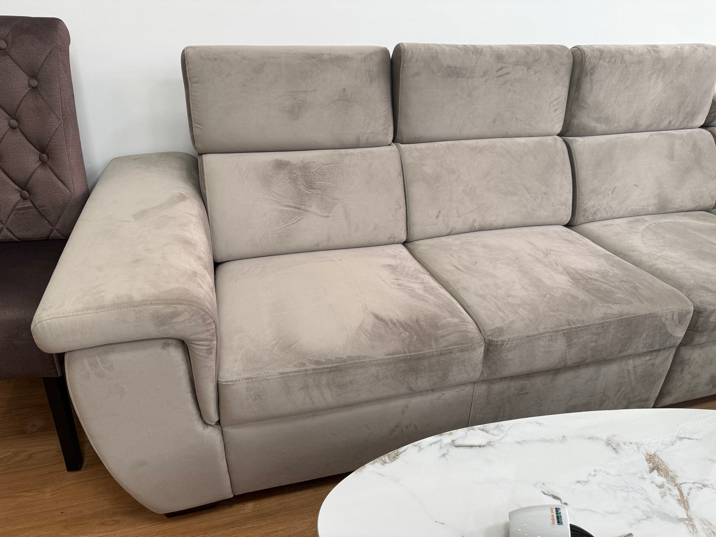 Hendrik Hoekbank met slaapfunctie - Taupe velvet