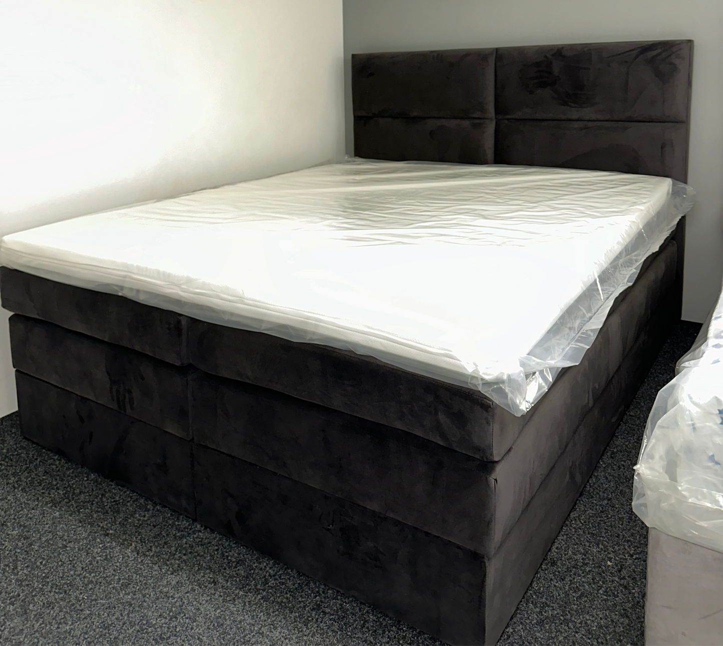 Manchester grey Boxspring bed