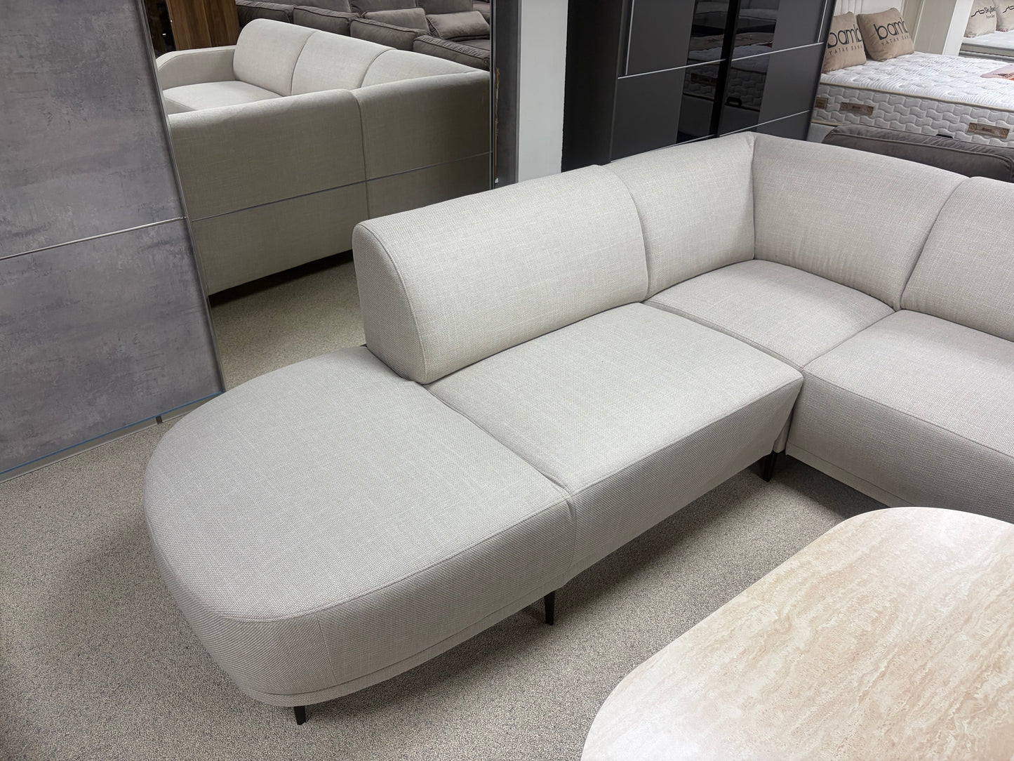 KAYA – Japandi Loungebank