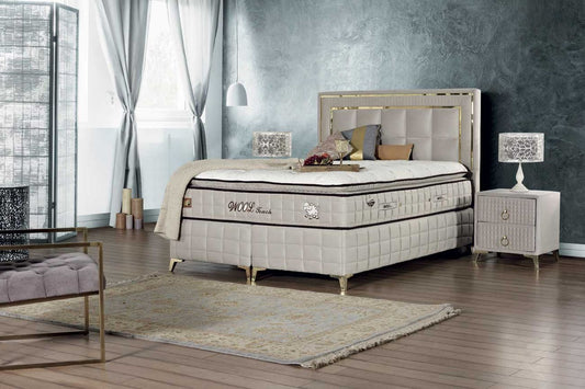 Wooltouch Boxspring bed