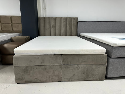 Line Boxspring bed