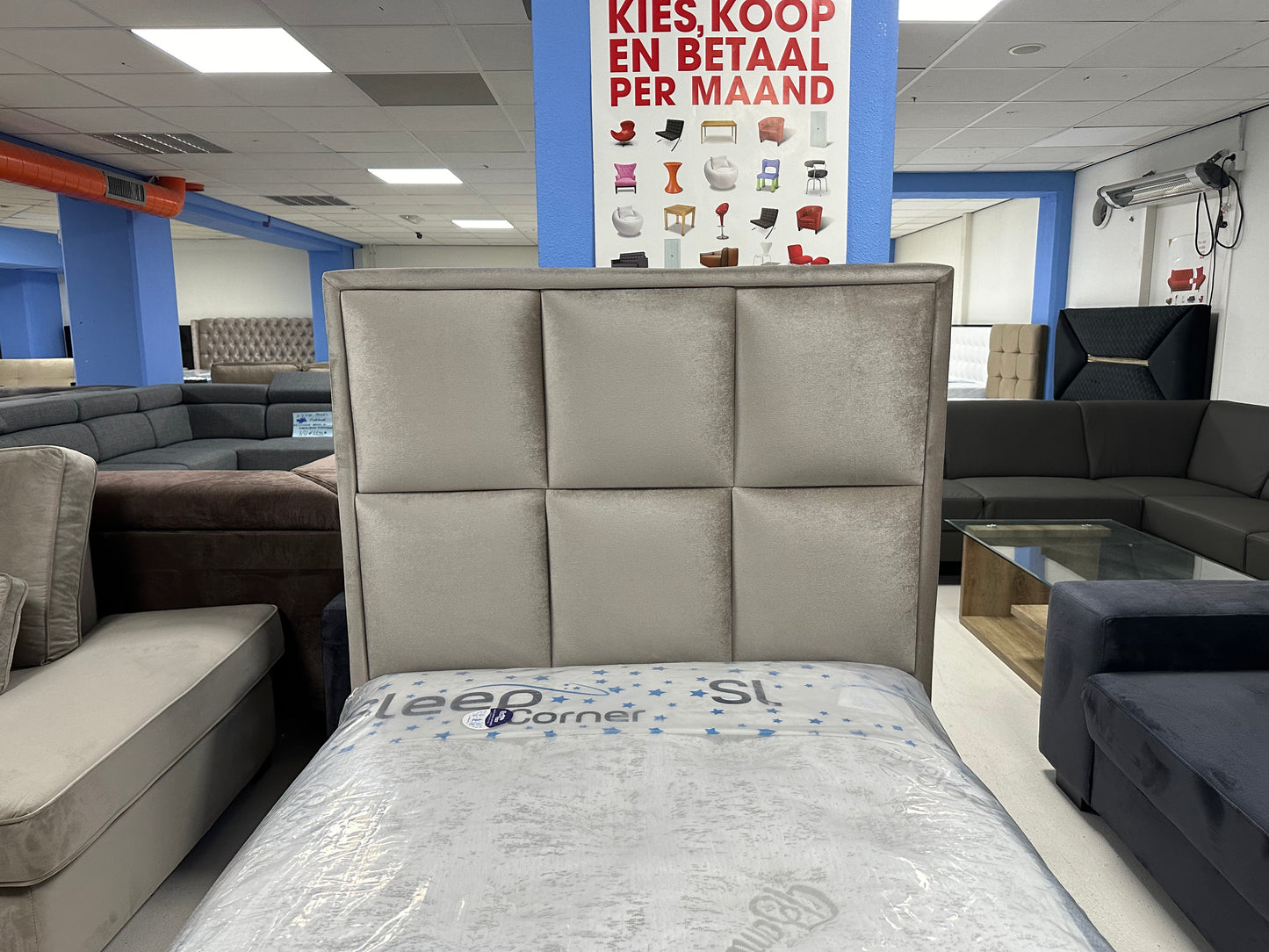 Inova Boxspring bed