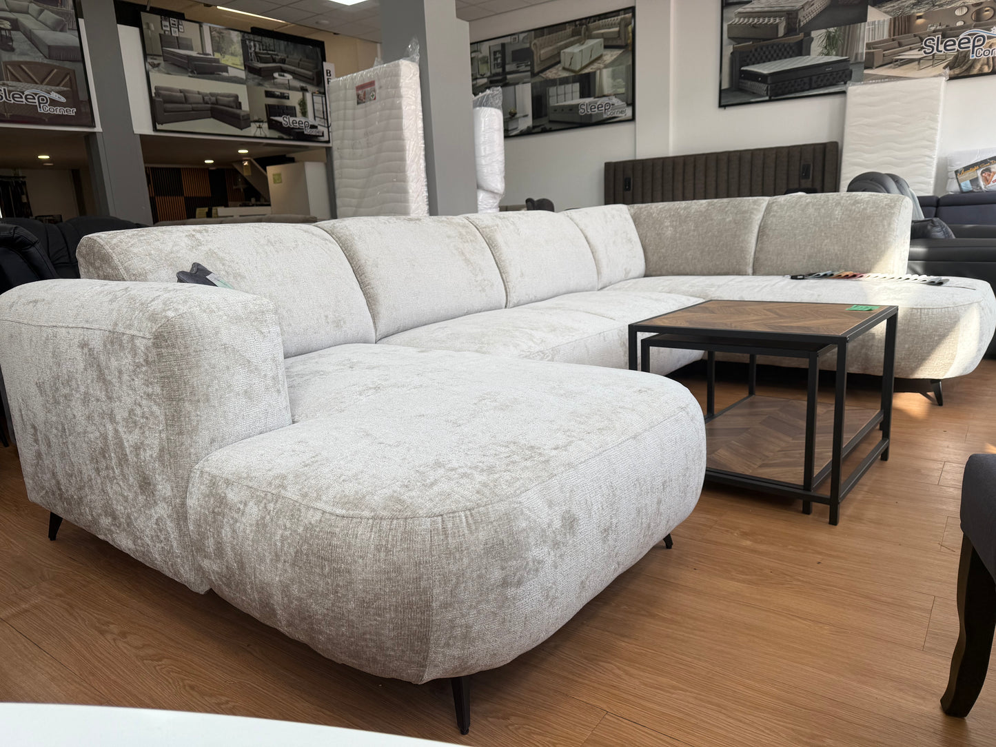 Bali U-vorm Loungebank - Ecru teddy stof