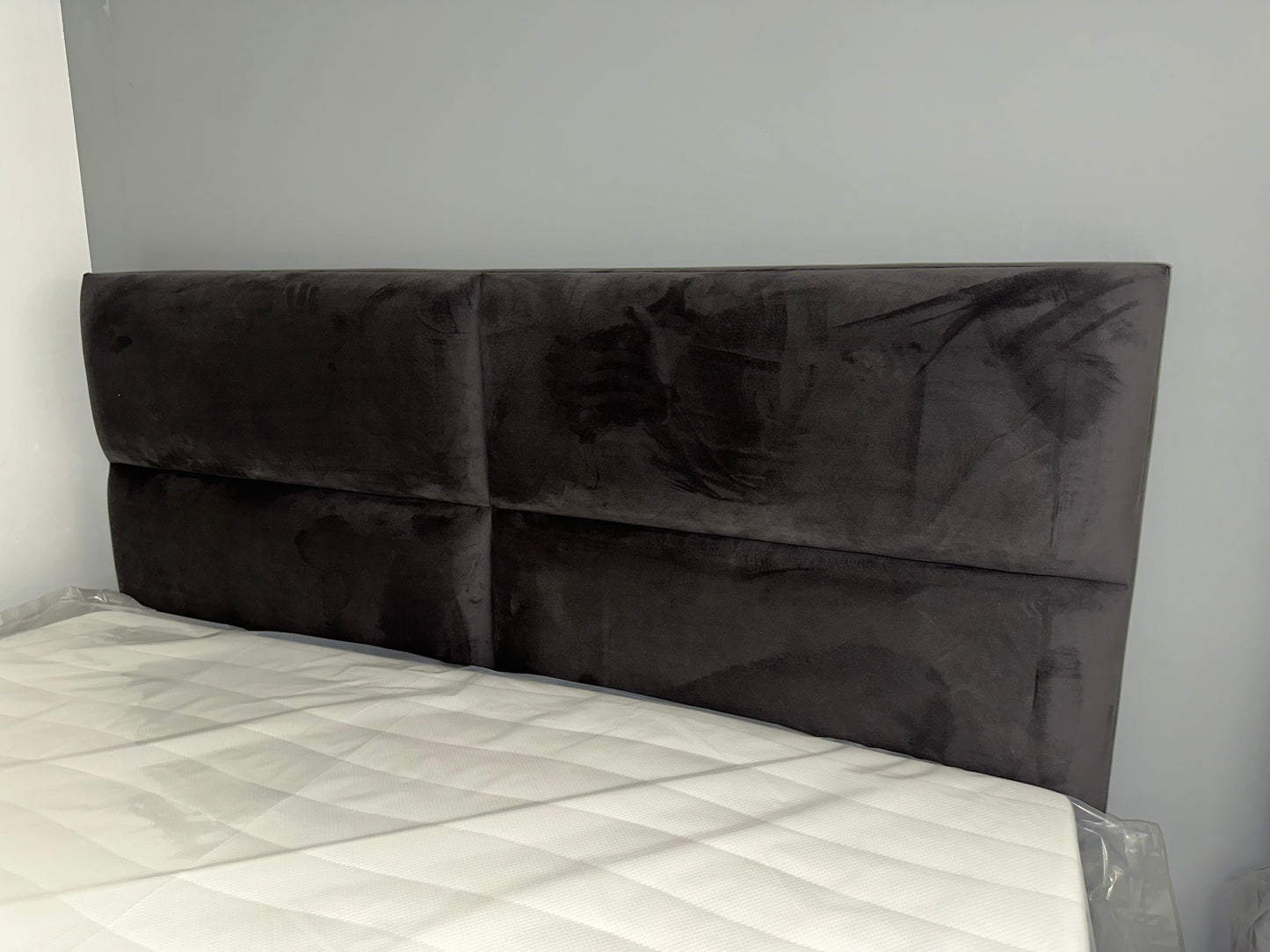 Manchester grey Boxspring bed