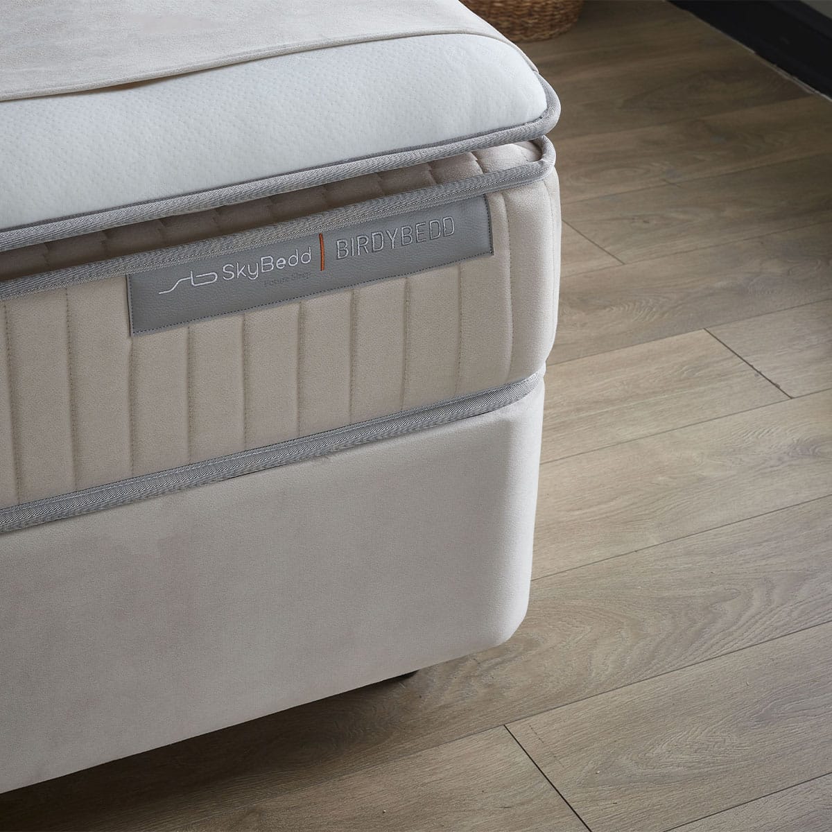 BIRDY BOXSPRING – Beige Crème