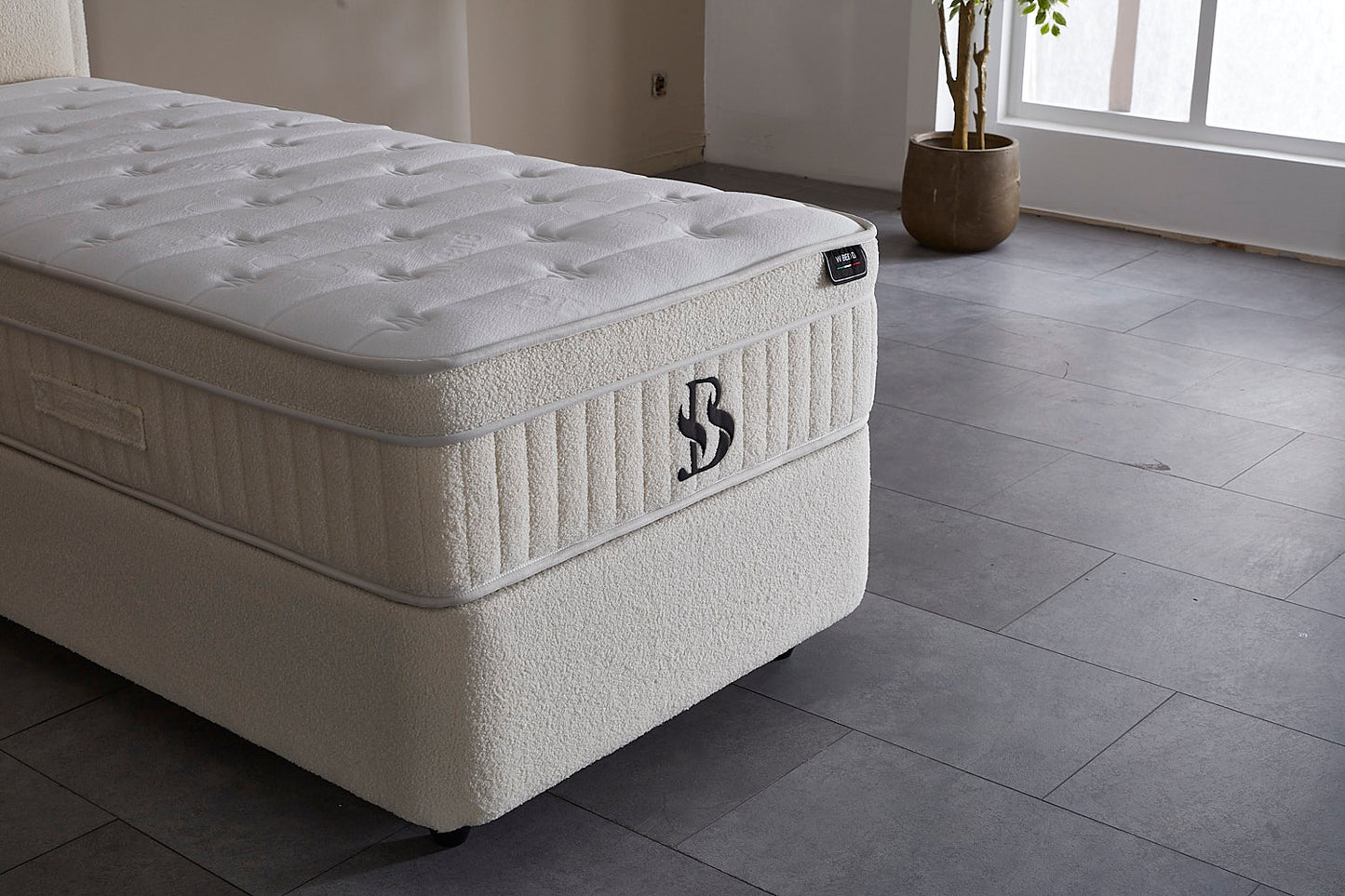 LUCCE BOXSPRING – Beige